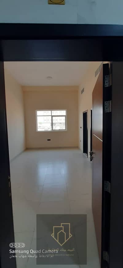 Estudio para en Alquiler en Al Jurf, Ajman - WhatsApp Image 2026-08-13 at 5.03. 03 PM. jpeg