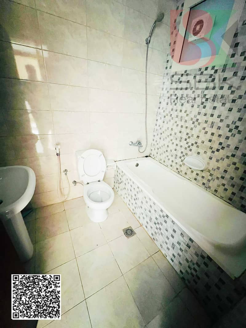 8 504c6645-37b8-4ab4-9ec5-1b51eafce0a7. png