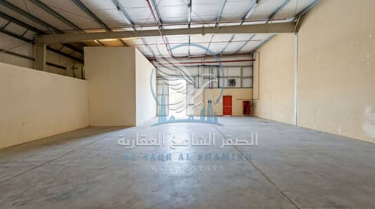 Warehouse de à à louer à Al Sajaa Industrial, Sharjah - مستودع في الصجعة بمساحة 2400 قدم (13). jpeg Warehouse de à à louer à Al Sajaa Industrial, Sharjah - مستودع في الصجعة بمساحة 2400 قدم (13). jpeg
