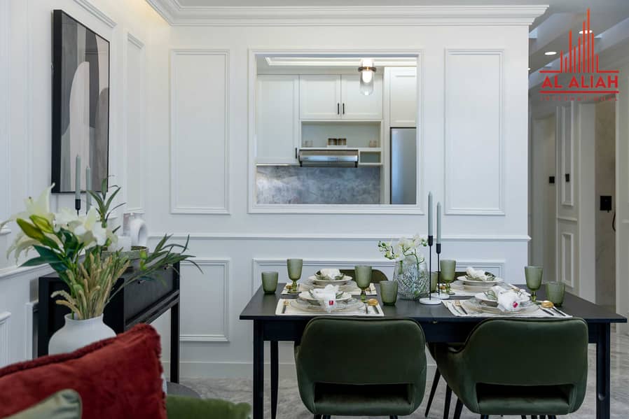 9 BQGR65_DiningRoom_01. jpg