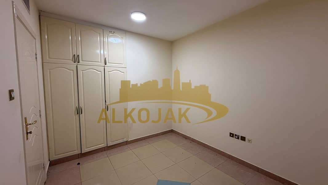 5 Sept 09 - Al Ain - 2BHK -9. jpg