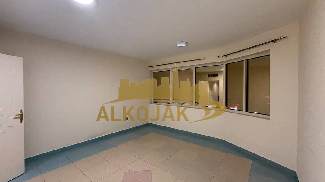 8 Sept 09 - Al Ain - 2BHK -12. jpg