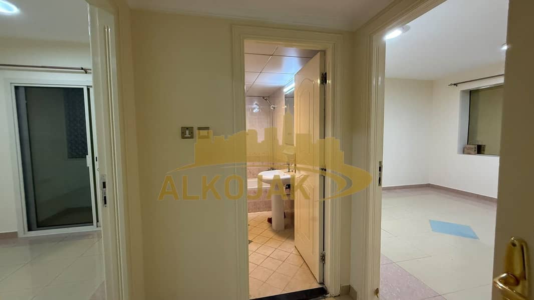 11 Sept 09 - Al Ain - 2BHK -2. jpg