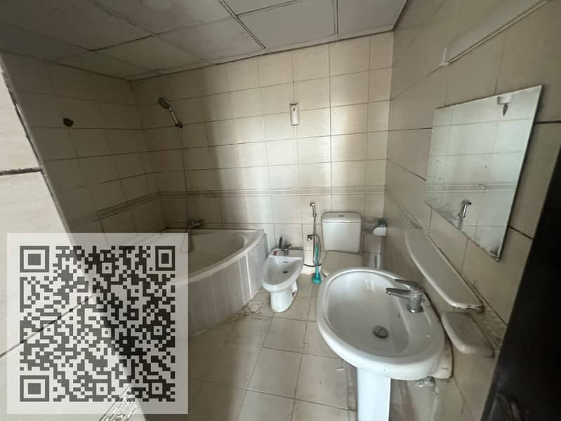 16 01a1865e-e1e8-4692-9ced-571c8c23de17. jpg