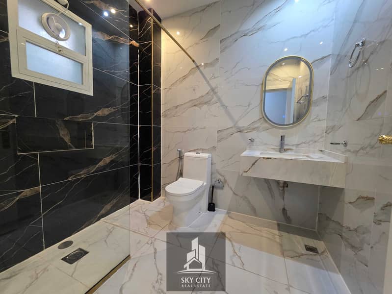14 1000318210. jpg