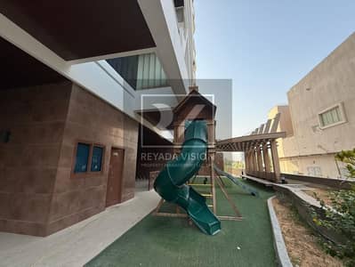4 Bedroom Apartment for Rent in Al Raha Beach, Abu Dhabi - WhatsApp Image 2026-09-09 at 3.06. 09 PM. jpeg 4 Bedroom Apartment for Rent in Al Raha Beach, Abu Dhabi - WhatsApp Image 2026-09-09 at 3.06. 09 PM. jpeg