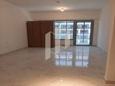 Studio for Sale in Masdar City, Abu Dhabi - WhatsApp Image 2024-12-30 at 8.21. 18 AM. jpeg Studio for Sale in Masdar City, Abu Dhabi - WhatsApp Image 2024-12-30 at 8.21. 18 AM. jpeg