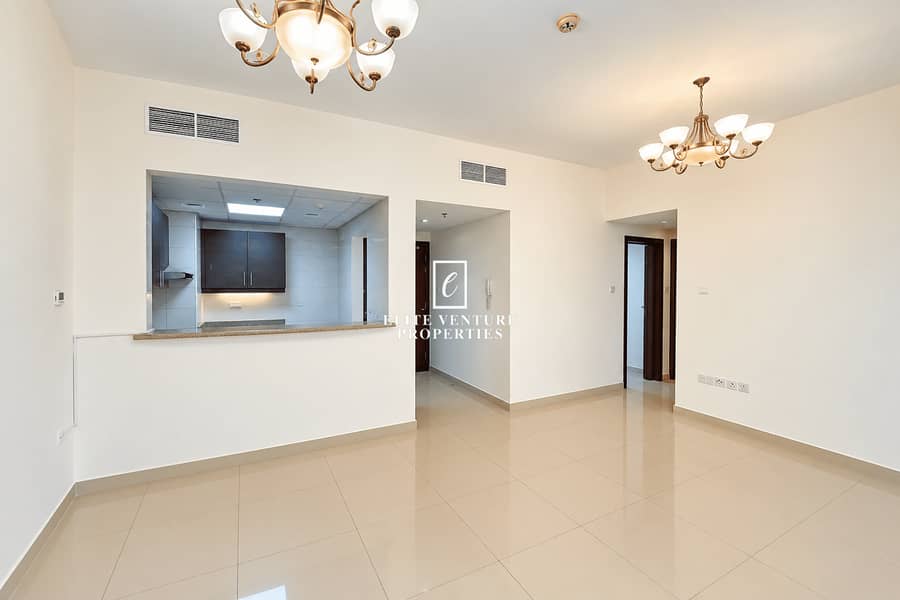 Apartamento en Dubai Production City (IMPZ),Centrium Towers,Centrium Tower 1, 2 dormitorios, 74999 AED - 16451692 Apartamento en Dubai Production City (IMPZ),Centrium Towers,Centrium Tower 1, 2 dormitorios, 74999 AED - 16451692