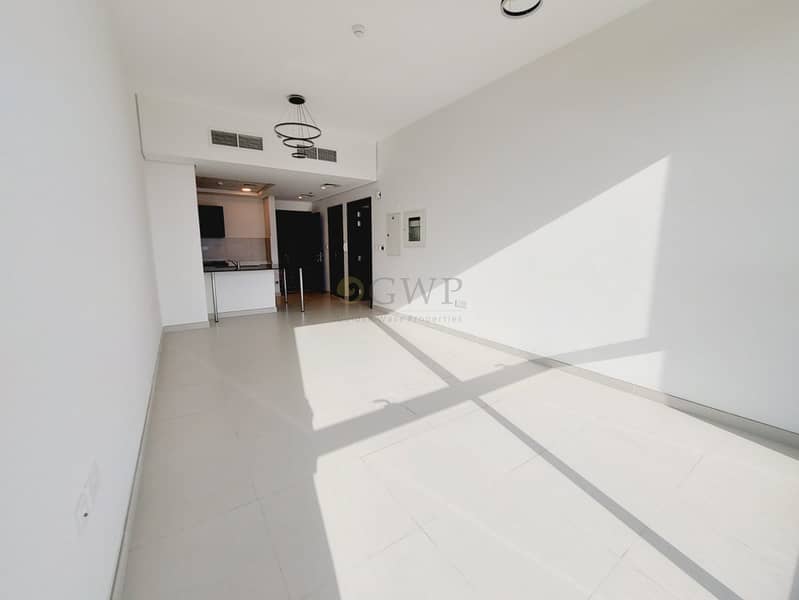 Spacious | Private | Hidden Gem | Sunny and Bright Spacious | Private | Hidden Gem | Sunny and Bright