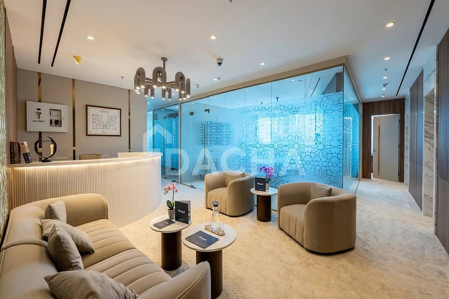 Ufficio a Business Bay,DAMAC Business Tower, 180000 AED - 16452535 Ufficio a Business Bay,DAMAC Business Tower, 180000 AED - 16452535