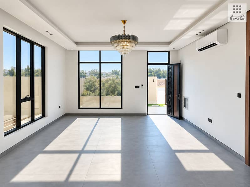 5 14 Main Living Area. jpg