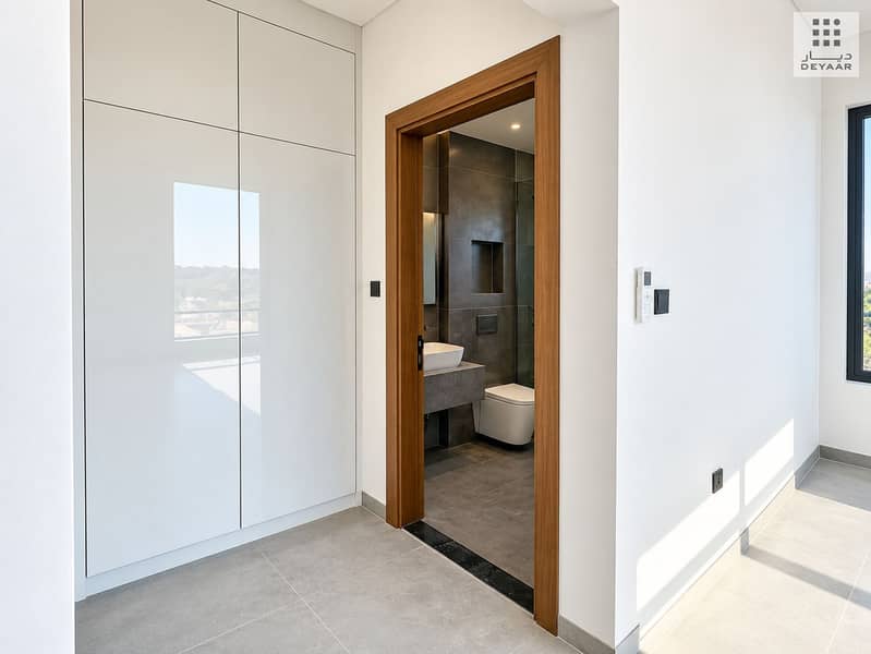 14 09 Bedroom and Wardrobe. jpg