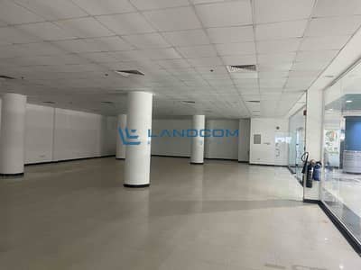 Office for Rent in Bur Dubai, Dubai - Independent Chiller Free Retail Space | Ideal for Visa & Immigration Centre
