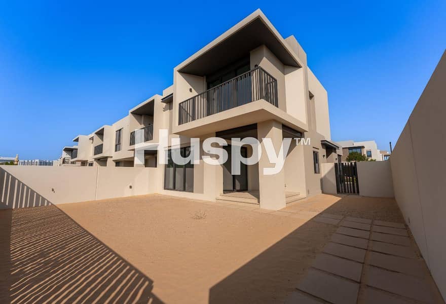 Corner Plot | Close to Pool | Vastu Corner Plot | Close to Pool | Vastu