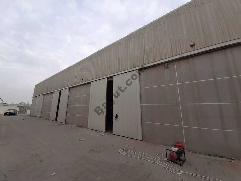 Spacious warehouse in the best price Industrial area 9