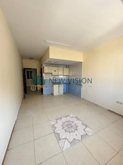 Studio zum Miete in Al Qulayaah, Sharjah - WhatsApp Image 2026-09-09 at 6.06. 28 AM. jpeg Studio zum Miete in Al Qulayaah, Sharjah - WhatsApp Image 2026-09-09 at 6.06. 28 AM. jpeg