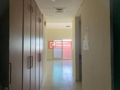Studio de  à à louer à The Gardens, Dubai - Appartement à The Gardens，The Gardens Apartments，The Gardens Apartments 8, 53000 AED - 16454501