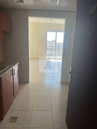 Studio zum Miete in International City, Dubai - 1f3569a1-490c-4a2d-b458-95245e8a7c75. jpeg