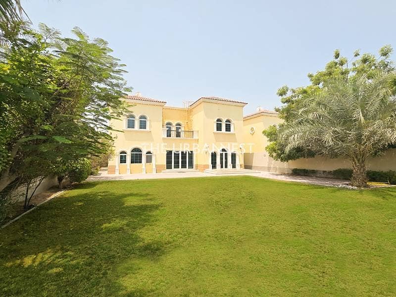 Near Park | Spacious | Vacant Now | 3 Bedrooms Near Park | Spacious | Vacant Now | 3 Bedrooms