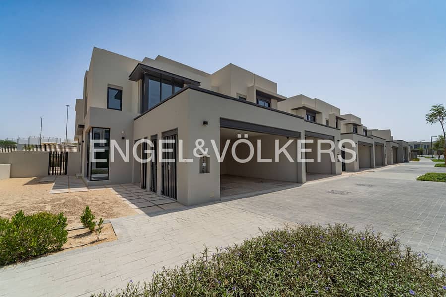 Reihenhaus in Jebel Ali Village,Jebel Ali Village Townhouses, 4 schlafzimmer, 5750000 AED - 16142095 Reihenhaus in Jebel Ali Village,Jebel Ali Village Townhouses, 4 schlafzimmer, 5750000 AED - 16142095