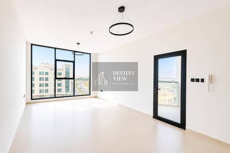 Appartement de 3 chambres à à louer à Tilal City, Sharjah - 41993. jpg