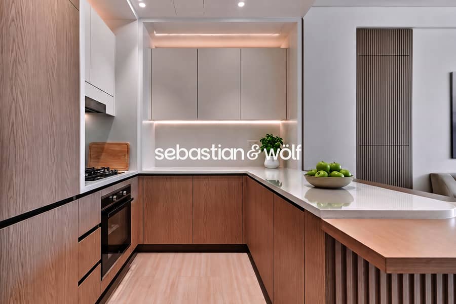 6 Kitchen-1. jpg