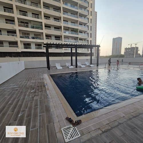12 Pool_Photo_500x500. jpg