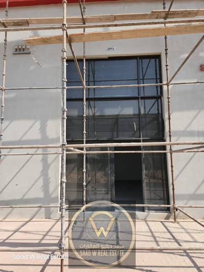 Warehouse de  à à louer à Umm Al Thuoob, Umm Al Quwain - pic1-1. jpeg