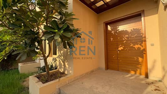 4 Bedroom Villa for Rent in Khalifa City, Abu Dhabi - Luxury Villa / Private Pool / Prime Area