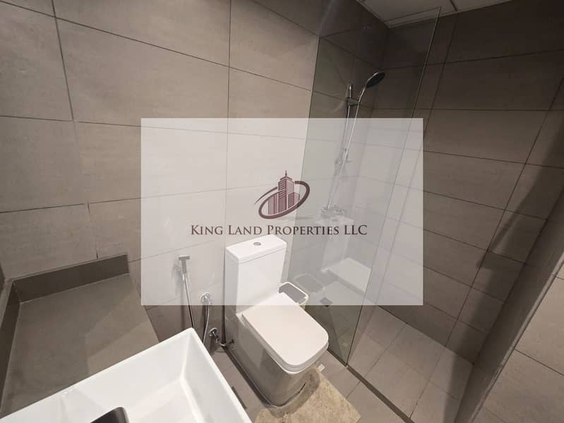 10 c5e537f3-92af-47c7-9bbd-ffbd33bd26ab. jpg