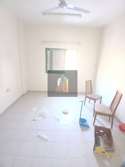 2 habitaciones Apartamento para en Alquiler en Al Nabba, Sharjah - 93700. jpg