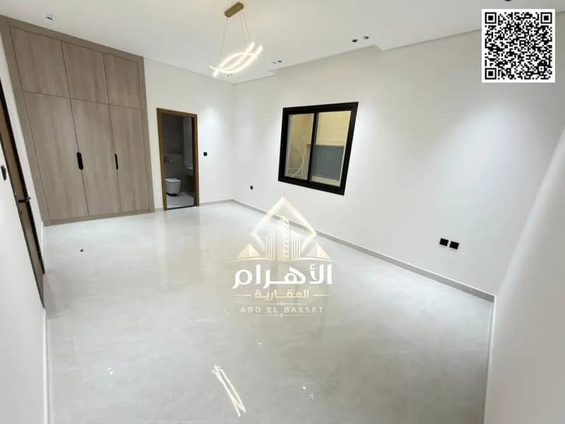 20 864472175-1066x800. webp