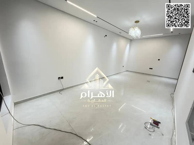 25 864472170-1066x800. webp