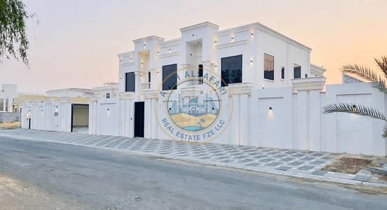 Villa de 7 chambres à à vendre à Al Qarayen, Sharjah - d4e47338-8b5c-4ab8-9457-f2e031405f73. jpg