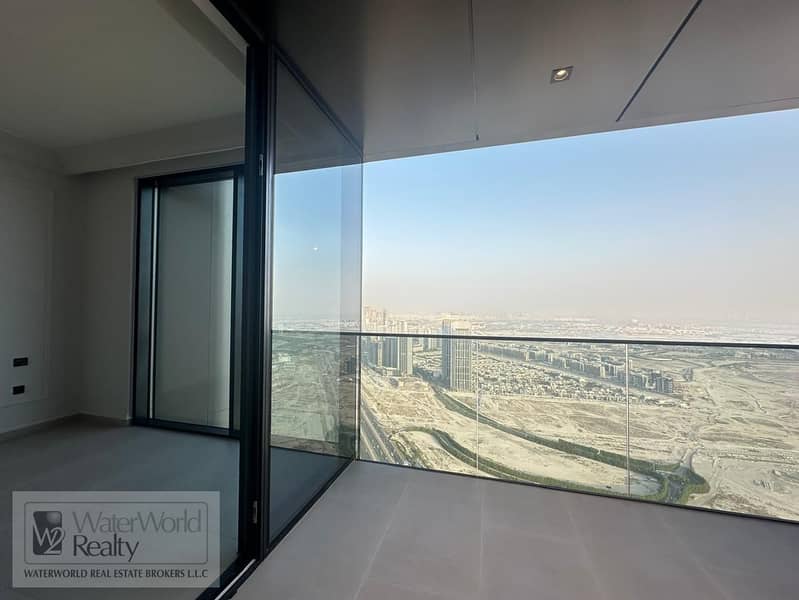3 balcony (2). jpeg