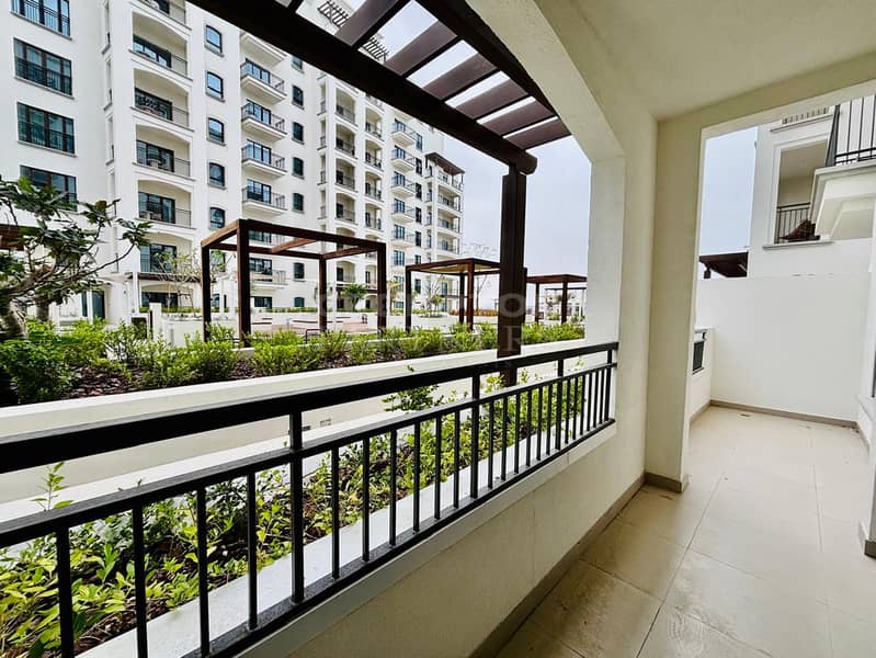 Furnished l Low floor l Partial Golf view Furnished l Low floor l Partial Golf view