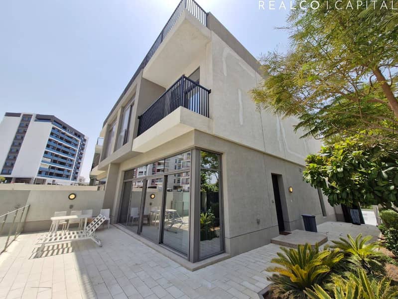 Villa in Liwan,180 Degrees Villas, 5 schlafzimmer, 270000 AED - 16457461 Villa in Liwan,180 Degrees Villas, 5 schlafzimmer, 270000 AED - 16457461