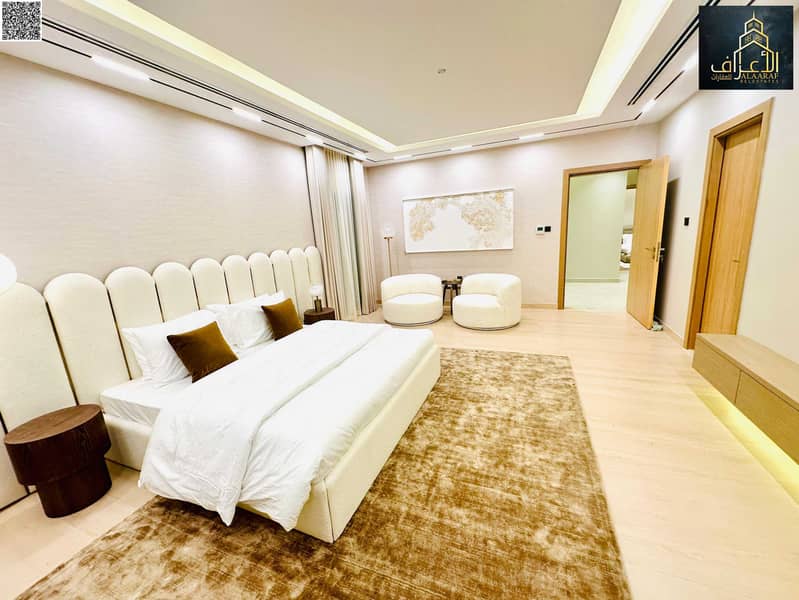 17 05584190-ef6b-4c32-9592-b230f2be2788. jpg