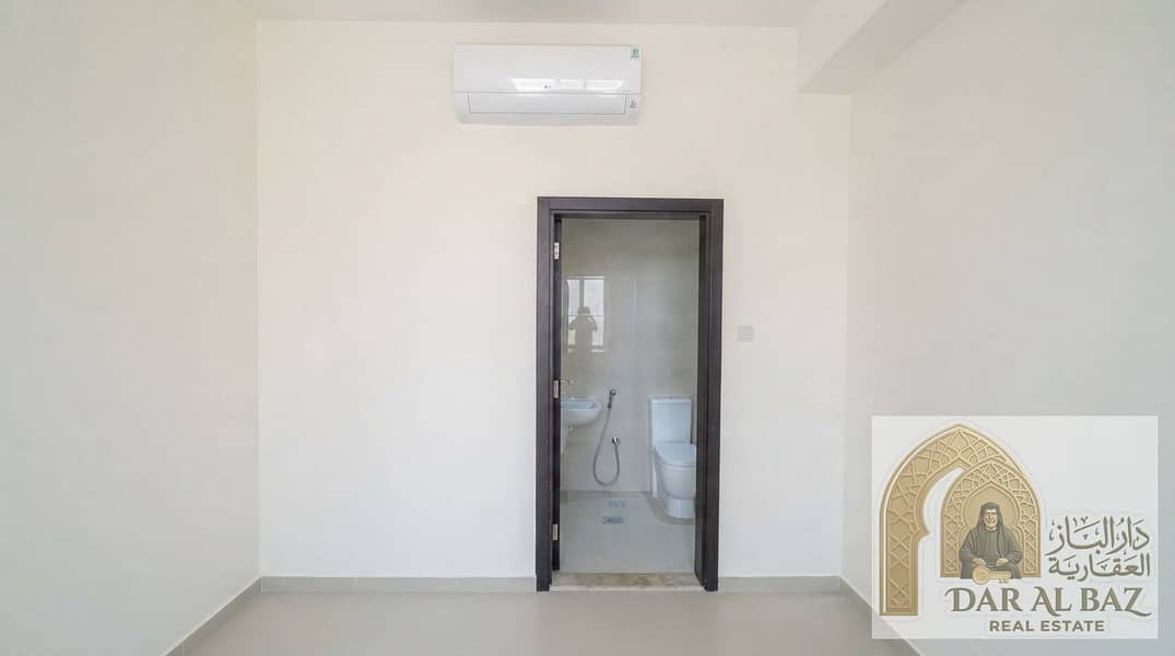15 Real_estate_photo_enhancement_in…_202609080731. jpeg