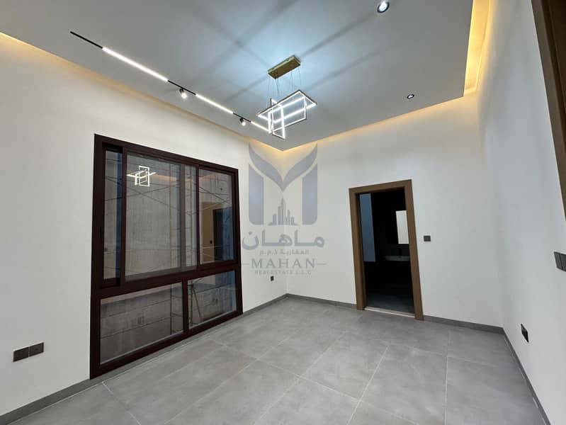 9 IMG_8400. jpg