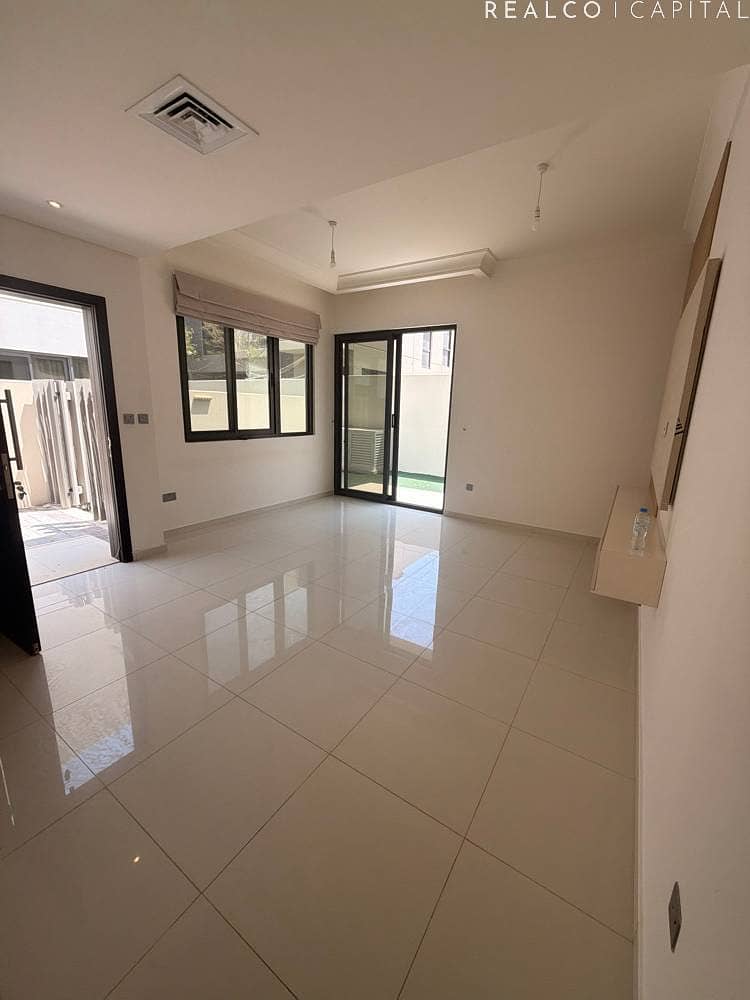 Villetta a schiera a DAMAC Hills 2 (Akoya by DAMAC),Zinnia, 3 camere da letto, 105000 AED - 16458115 Villetta a schiera a DAMAC Hills 2 (Akoya by DAMAC),Zinnia, 3 camere da letto, 105000 AED - 16458115