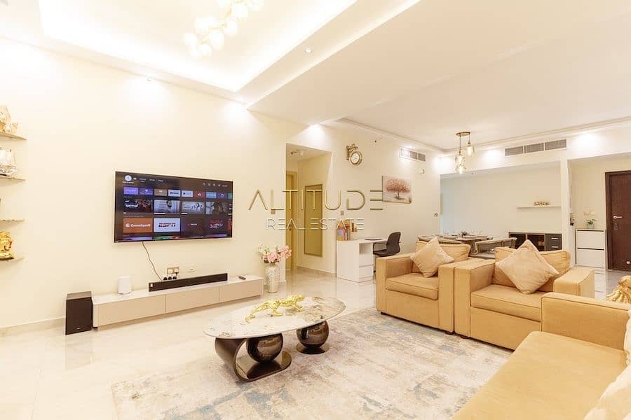 6 1 Living Room 5. jpg