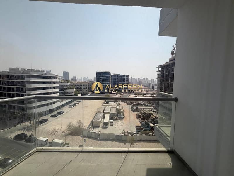 10 5d6eac4e-9af9-4190-95e8-0db485110aed. jpg