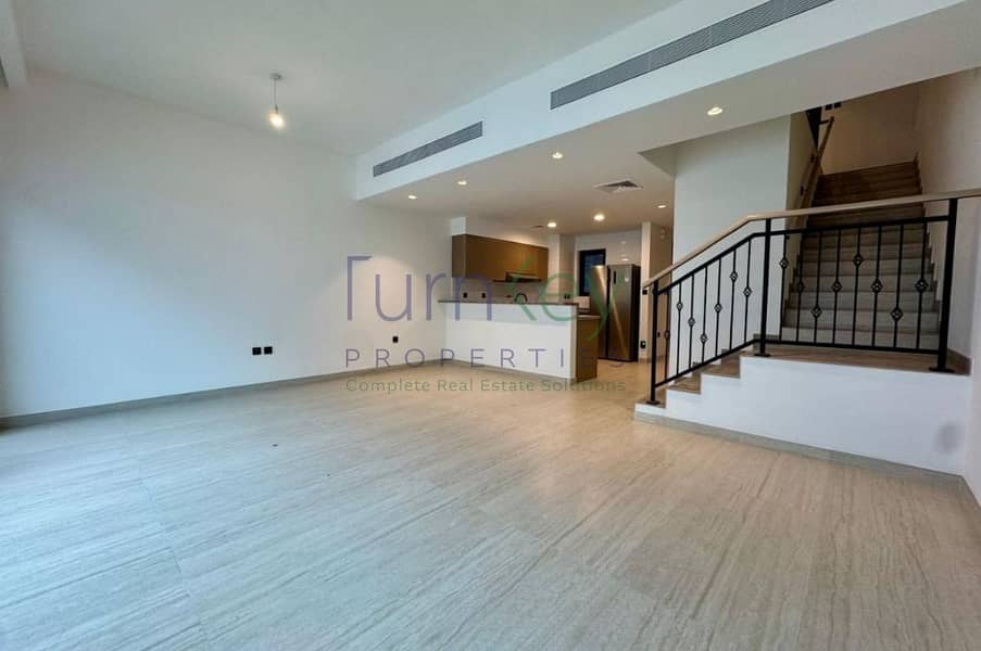 4 Screenshot_10-9-2026_111722_app. propertyfinder. ae. jpeg