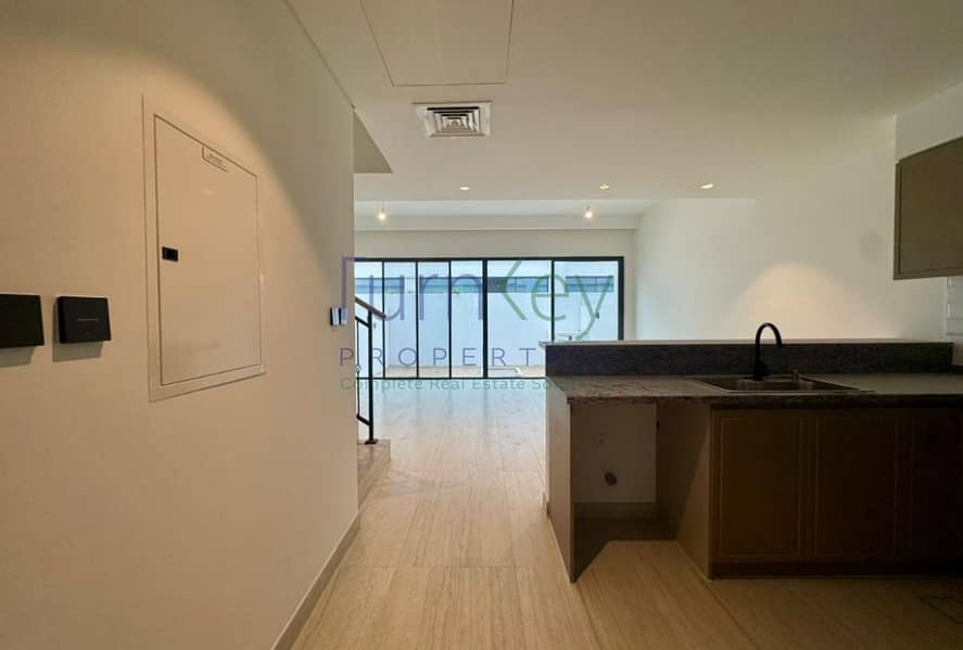 12 Screenshot_10-9-2026_111557_app. propertyfinder. ae. jpeg