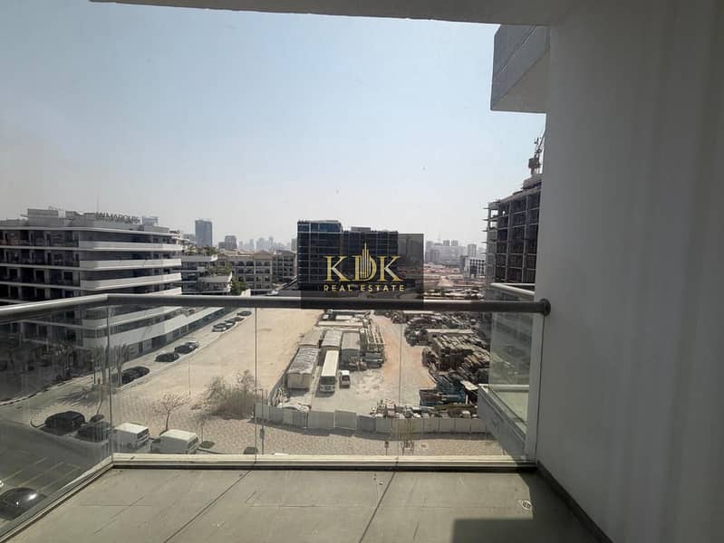 10 5d6eac4e-9af9-4190-95e8-0db485110aed. jpg