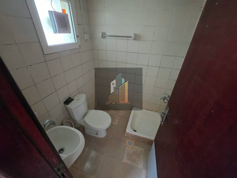 3 96742. jpg
