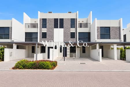 Townhouse de 5 chambres à à louer à DAMAC Hills 2 (Akoya by DAMAC), Dubai - Maison de ville à DAMAC Hills 2 (Akoya by DAMAC)，Claret, 5 chambres, 145000 AED - 16460166