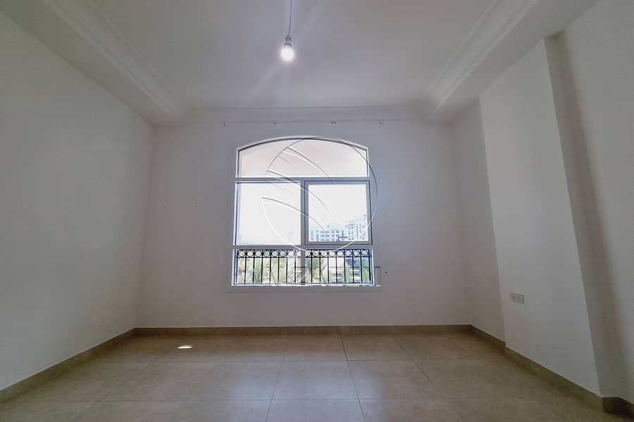 7 WhatsApp Image 2023-12-06 at 1.16. 09 PM. jpg
