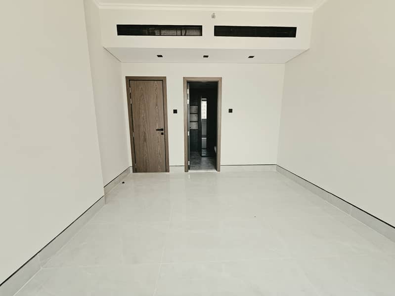 9 565491. jpg